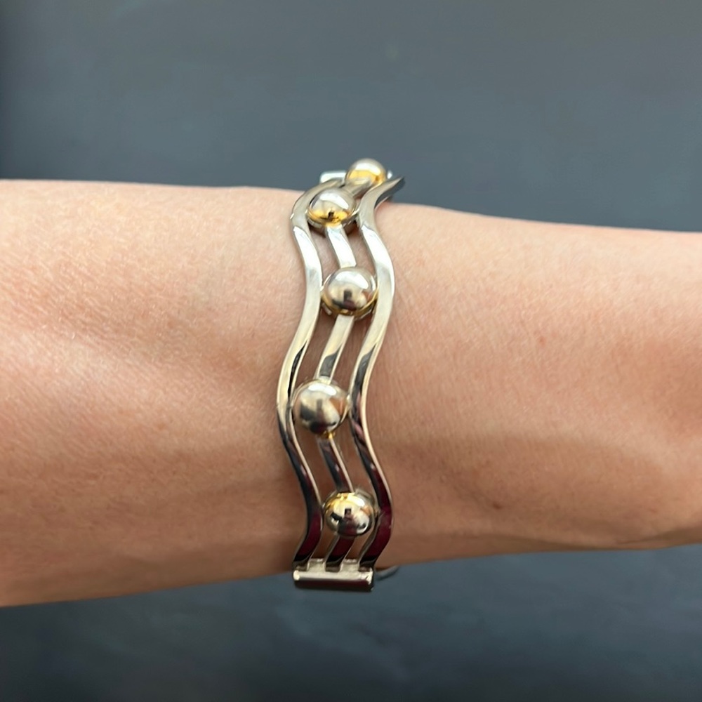 Vintage Silver Hinged Bangle Bracelet, Wavy, Retro, Boho
